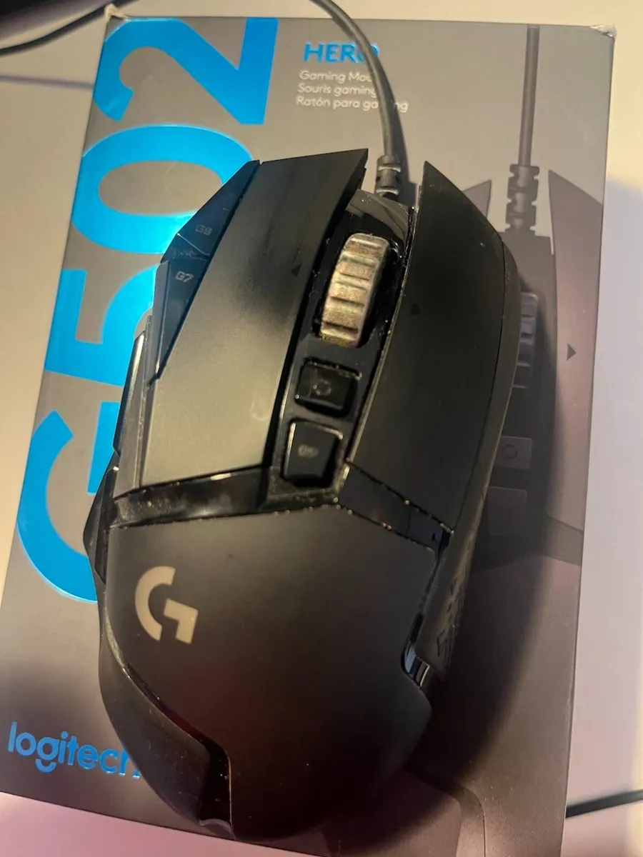 Logitech G502 Gaming Mouse - Image 3