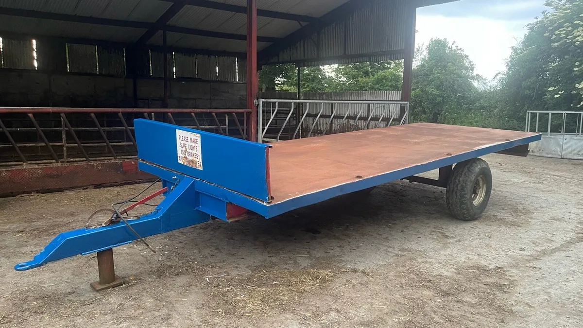 Bale Trailer. - Image 1