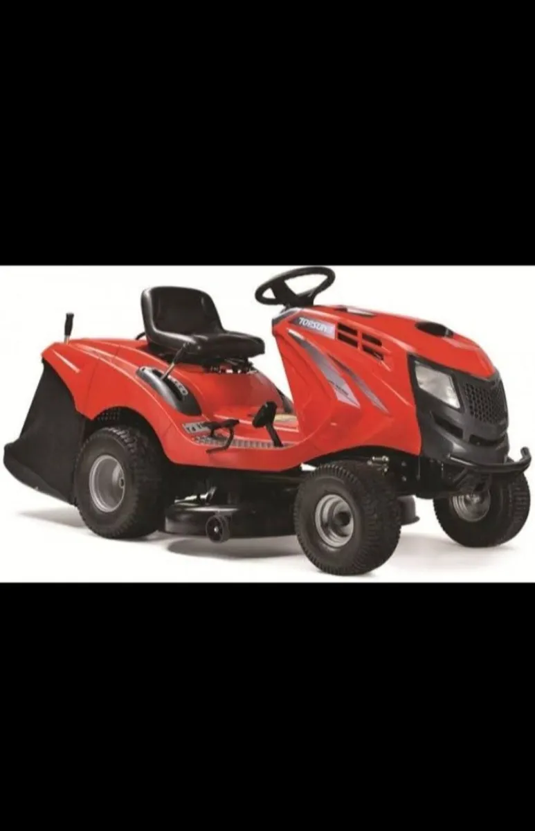 Ride on lawnmower