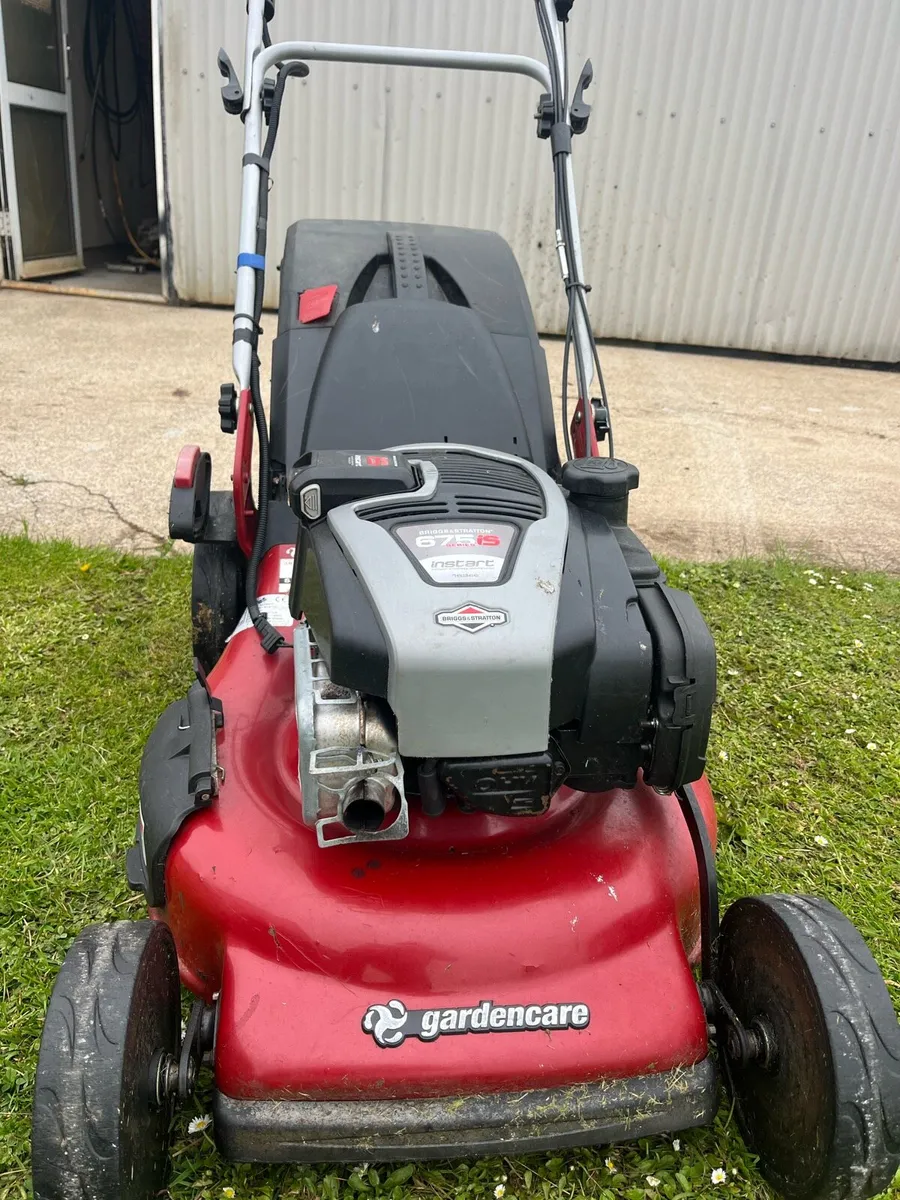 Self drive dardencare mower - Image 1
