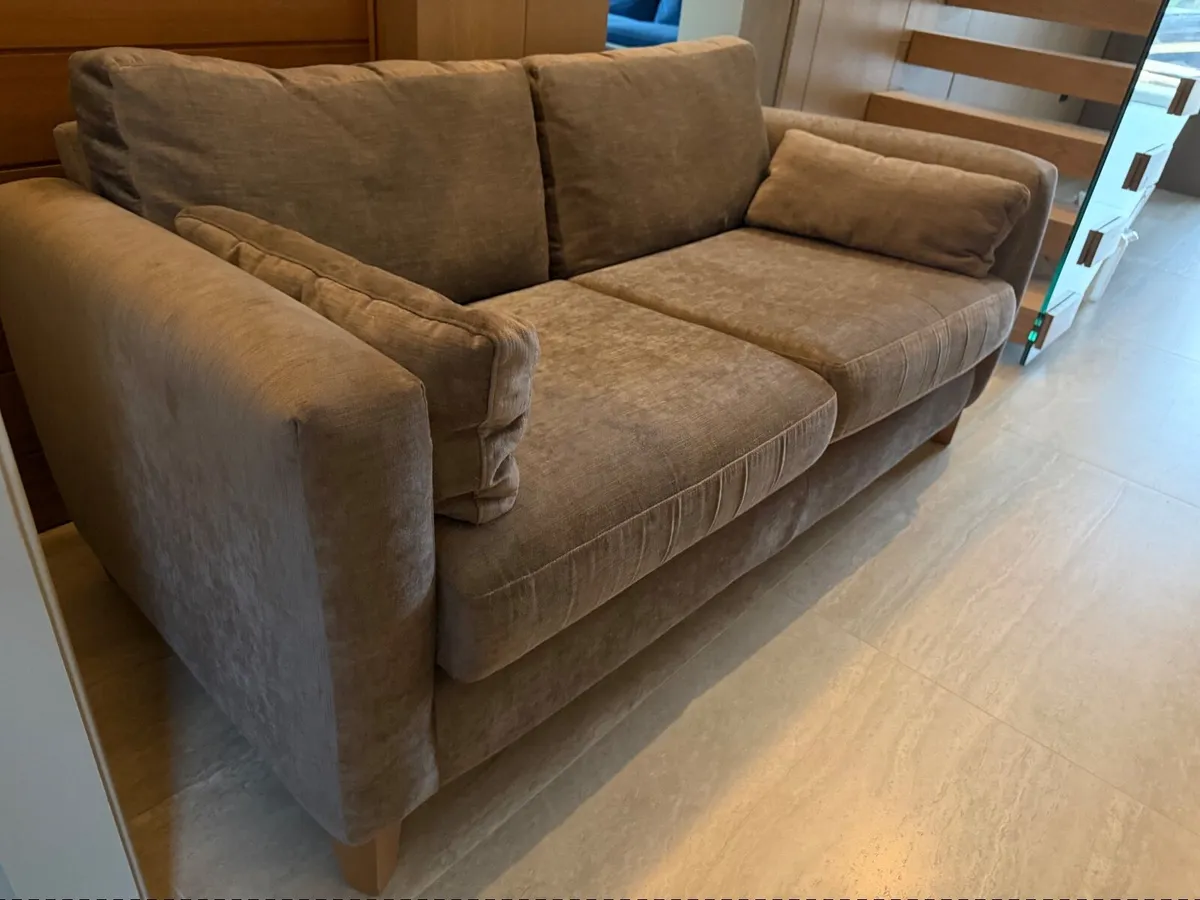 Sofa - Image 3