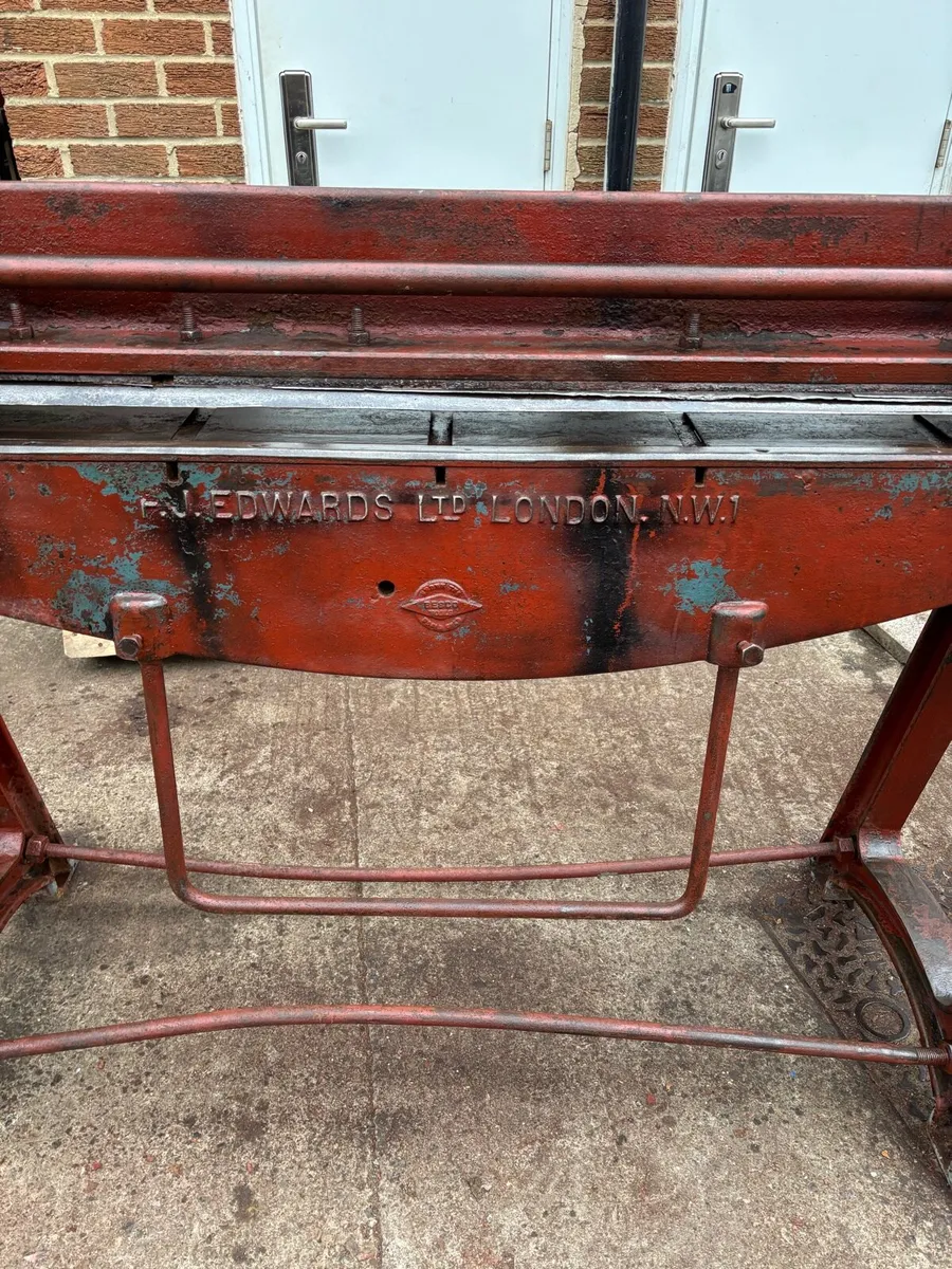 F J EDWARDS 4’ folder. Capacity 2 MM - Image 2