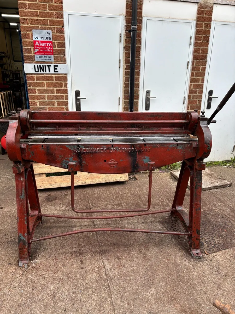 F J EDWARDS 4’ folder. Capacity 2 MM - Image 1
