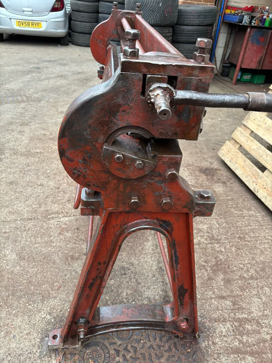 F J EDWARDS 4’ folder. Capacity 2 MM - Image 4