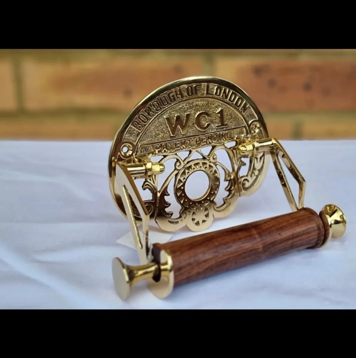 Antique Style Brass Toilet Roll Holder NEW - Image 1