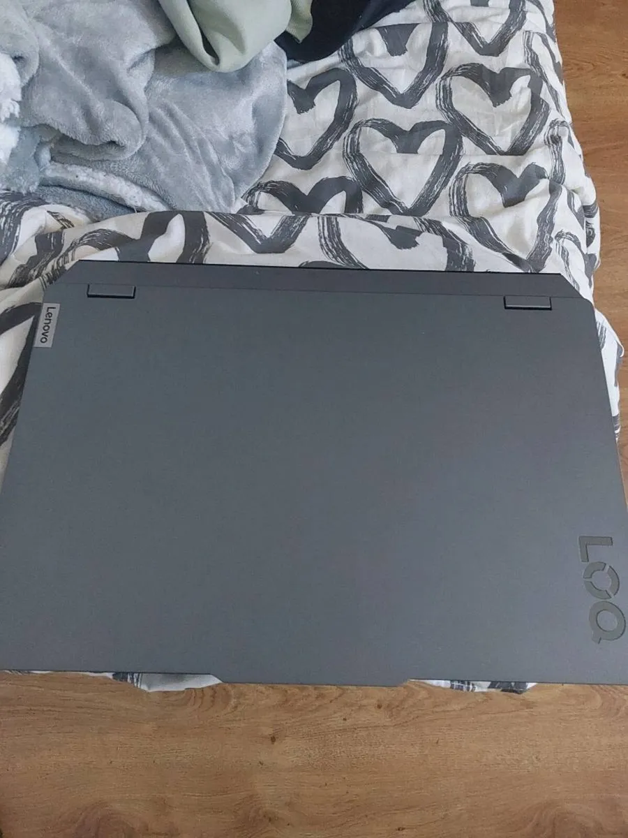 Lenovo gaming laptop - Image 3
