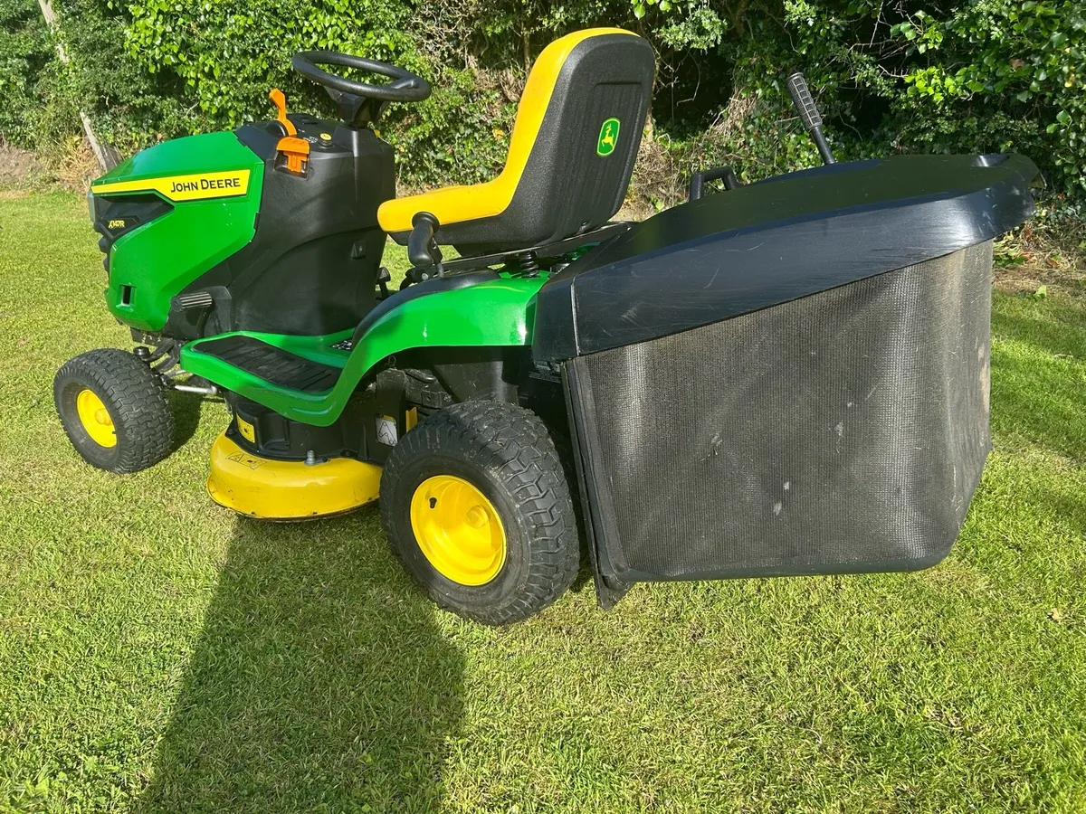 Ride on lawnmower - Image 3