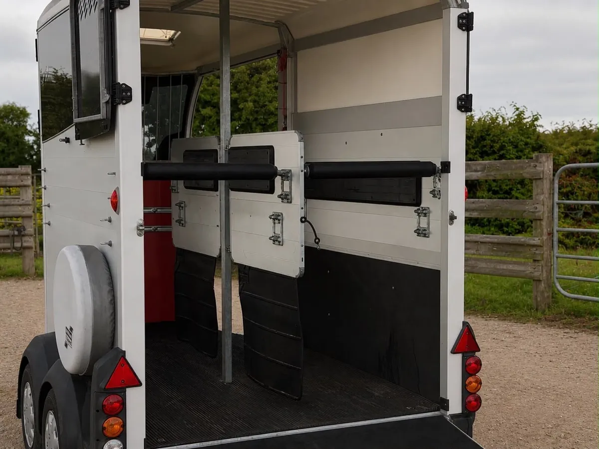 Hbx506 Hores trailer for sale - Image 4