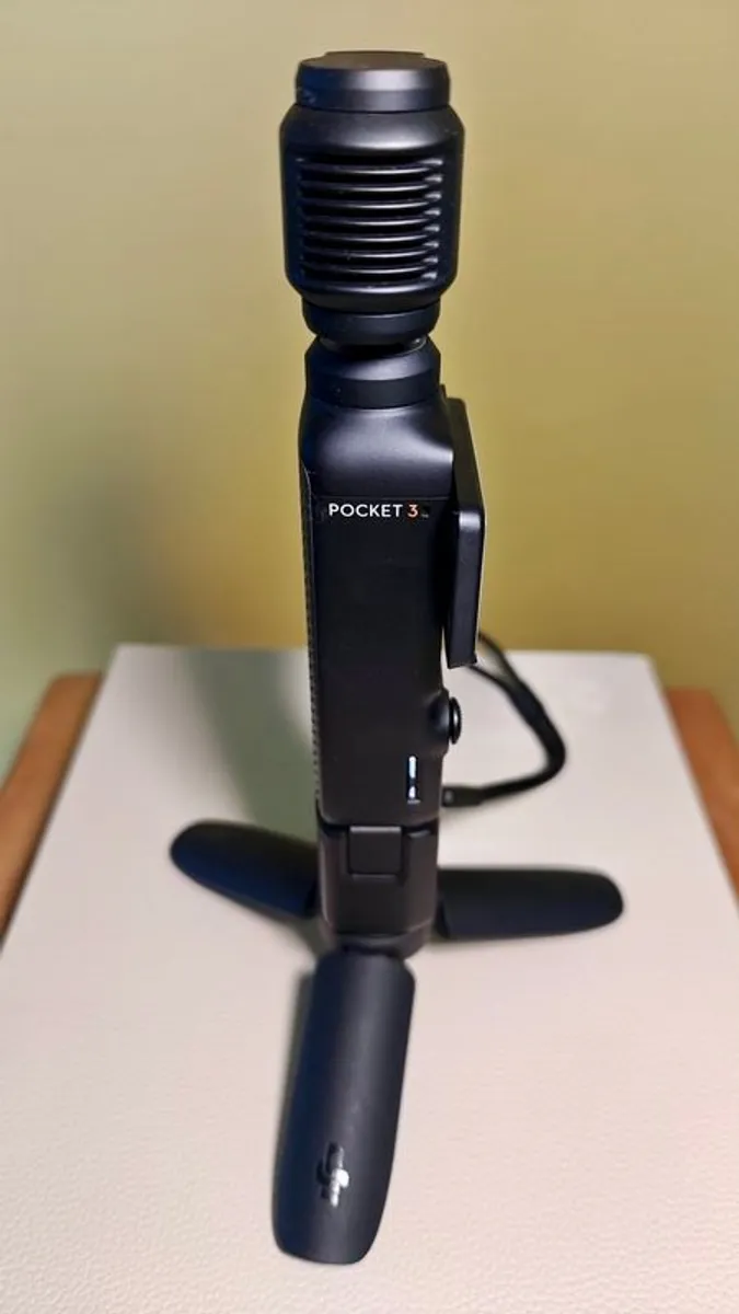 DJI Pocket 3 & Accessories - Image 4
