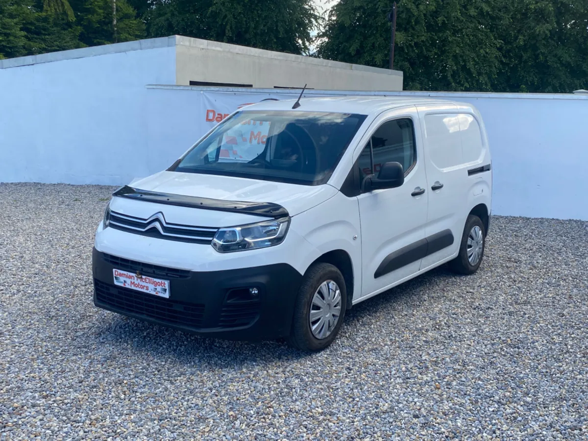 2020 CITREON BERLINGO (low miles) - Image 1