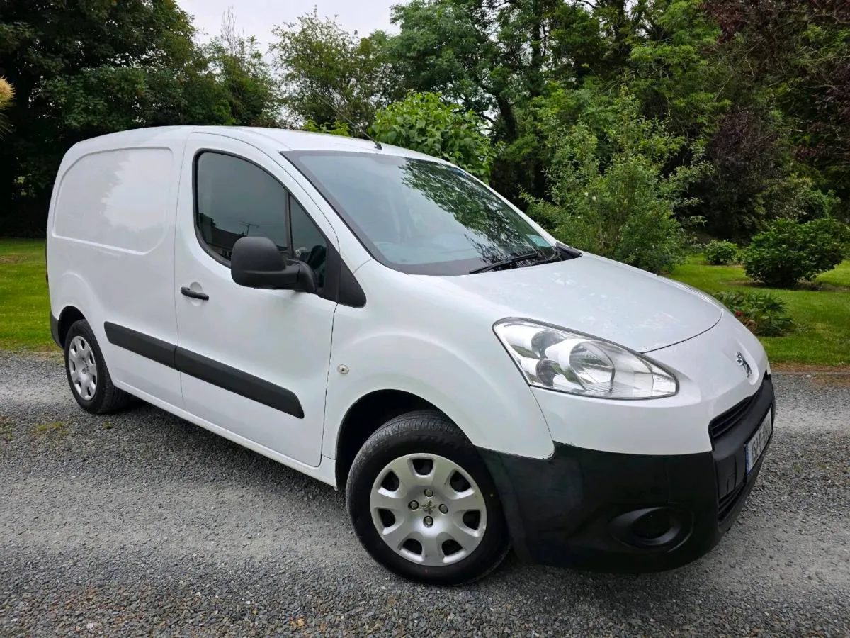 2015 Peugeot Partner - Image 2