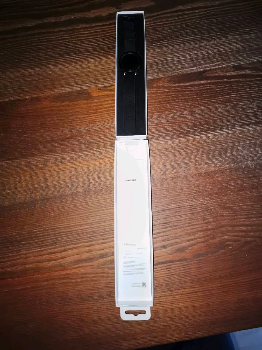 Samsung Galaxy Watch 4 Classic – Box Included - Image 1