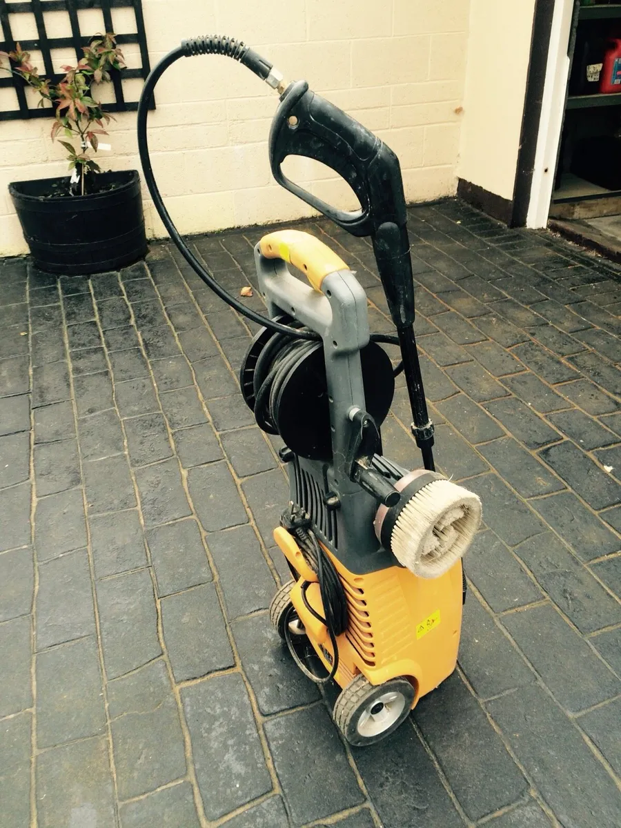 Pressure Washer - Image 2
