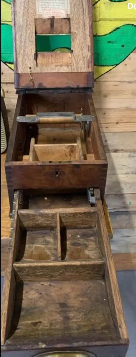 Antique cash register - Image 2