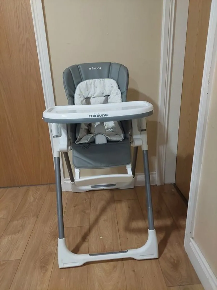 Baby highchair - Image 2
