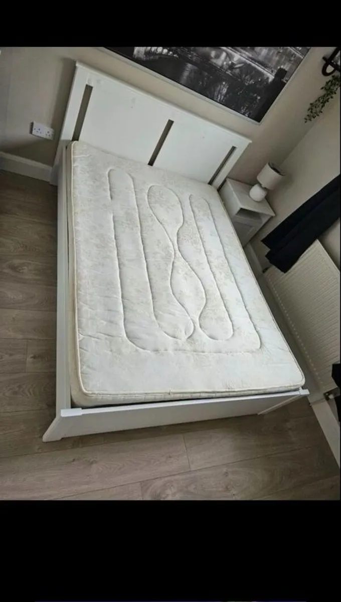 double bed with matress - Image 1