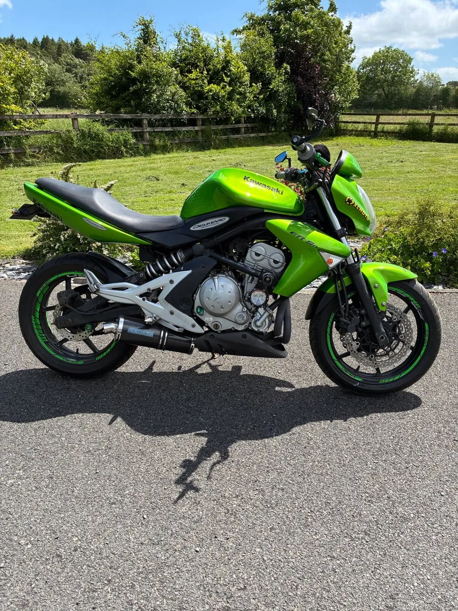 Kawasaki ER6N - Image 1