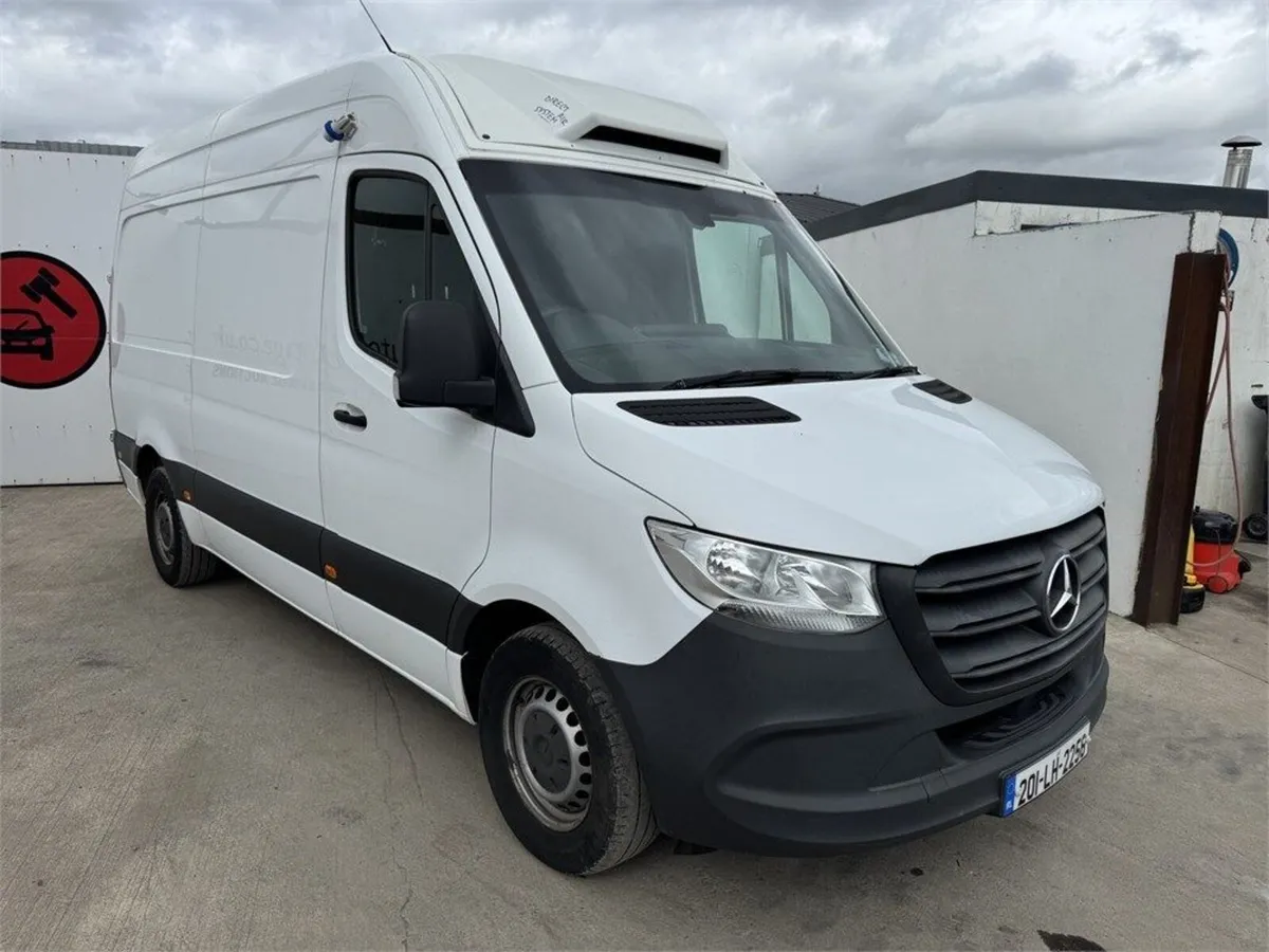 Mercedes-Benz Sprinter 2020 - Image 1