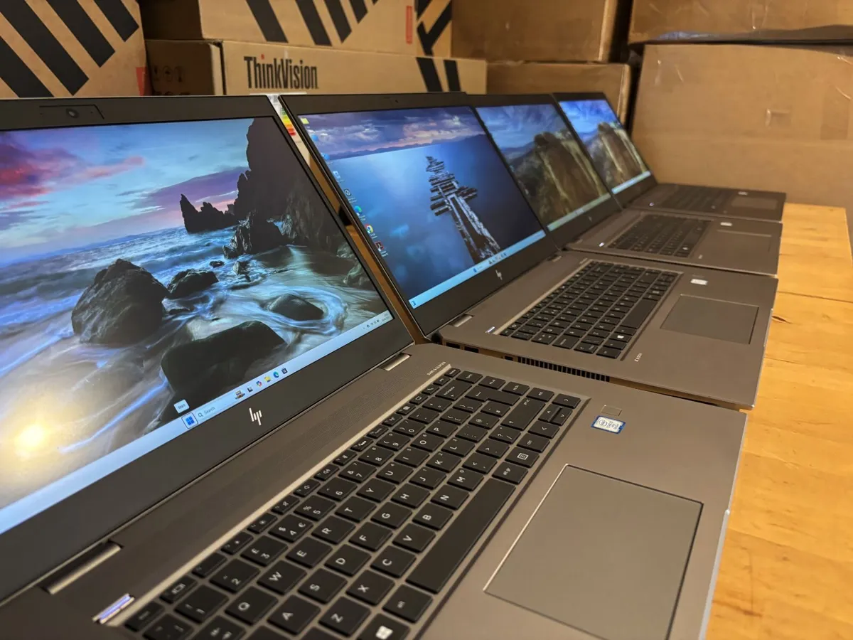 HP zBook Studio Workstations-i7-32gb Ram-Win 11 Pr - Image 1