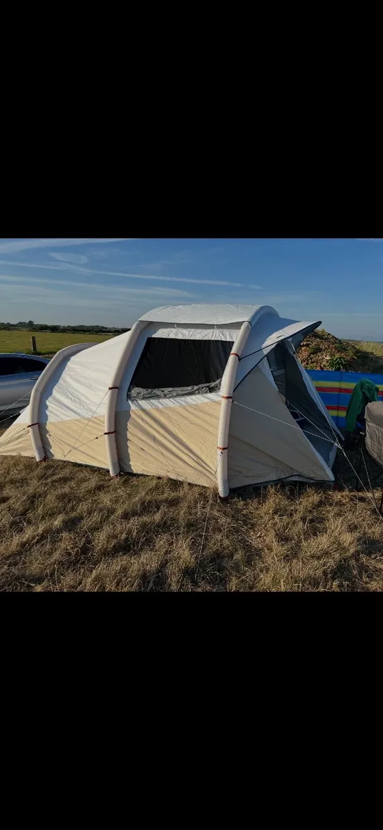 Tent - Image 1