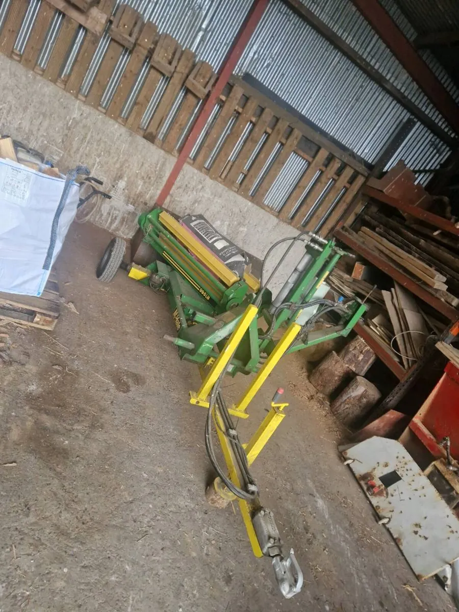 McHale 995LM Small Square Bale Wrapper - Image 1