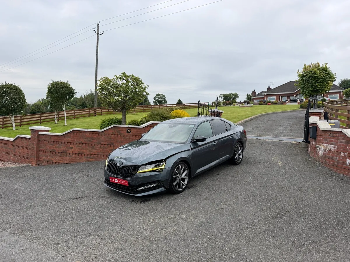 2021 Skoda superb sportline plus - Image 2