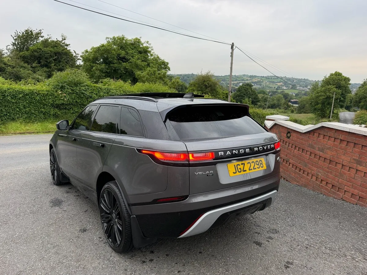 2018 Range Rover velar - Image 2