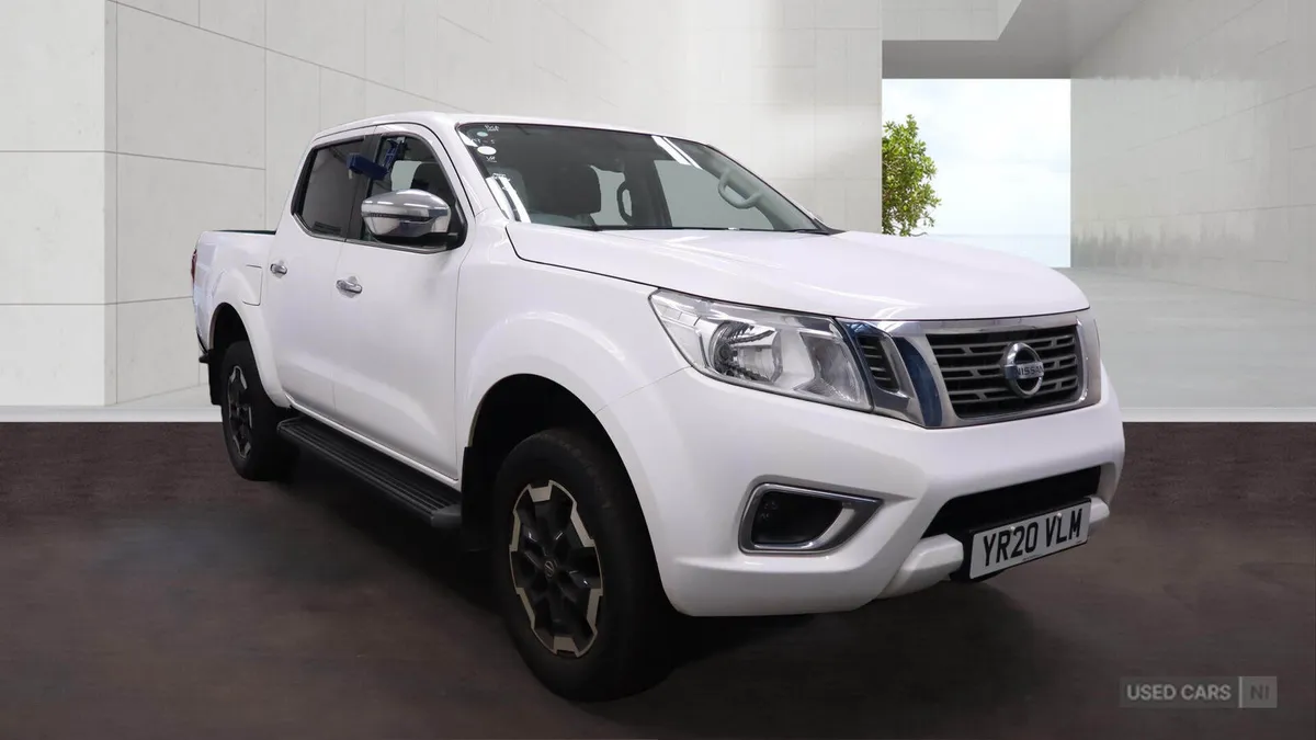 Nissan Navara DIESEL - Image 1