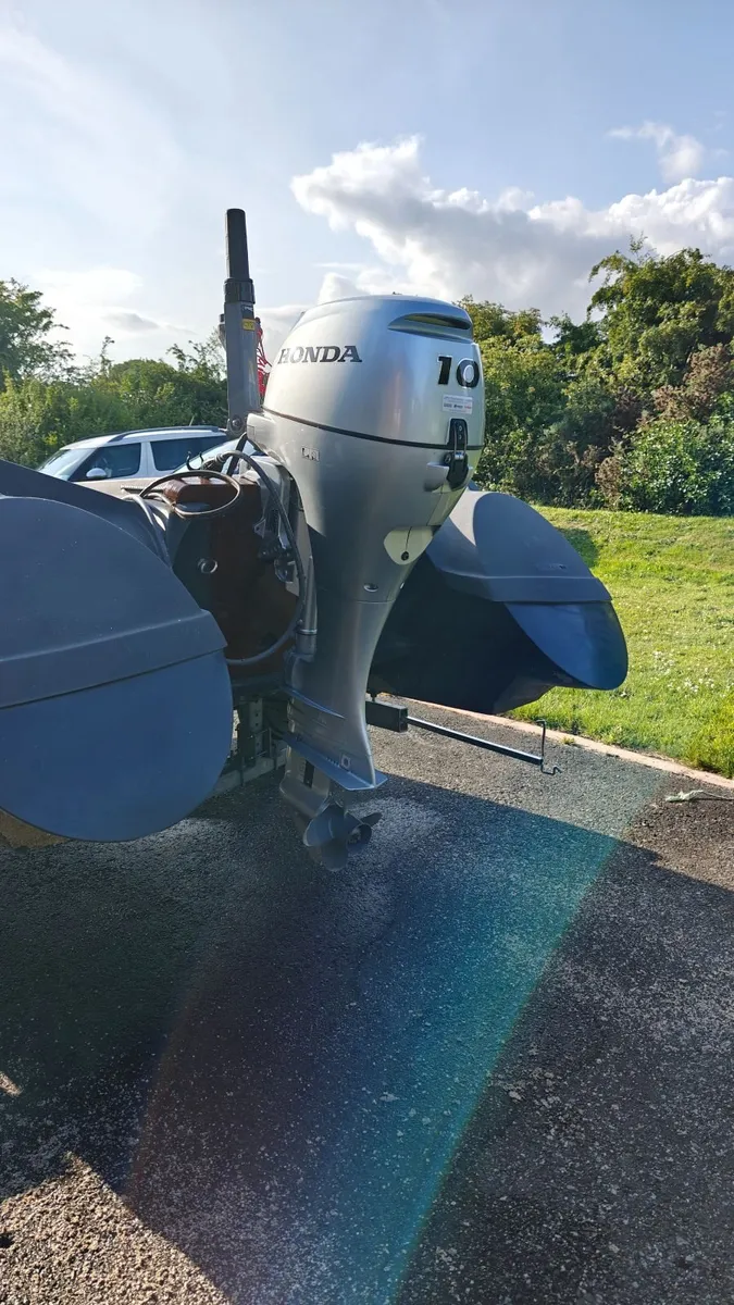 Boat, Engine and Trailer - Pioneer Steady 400 - Image 4