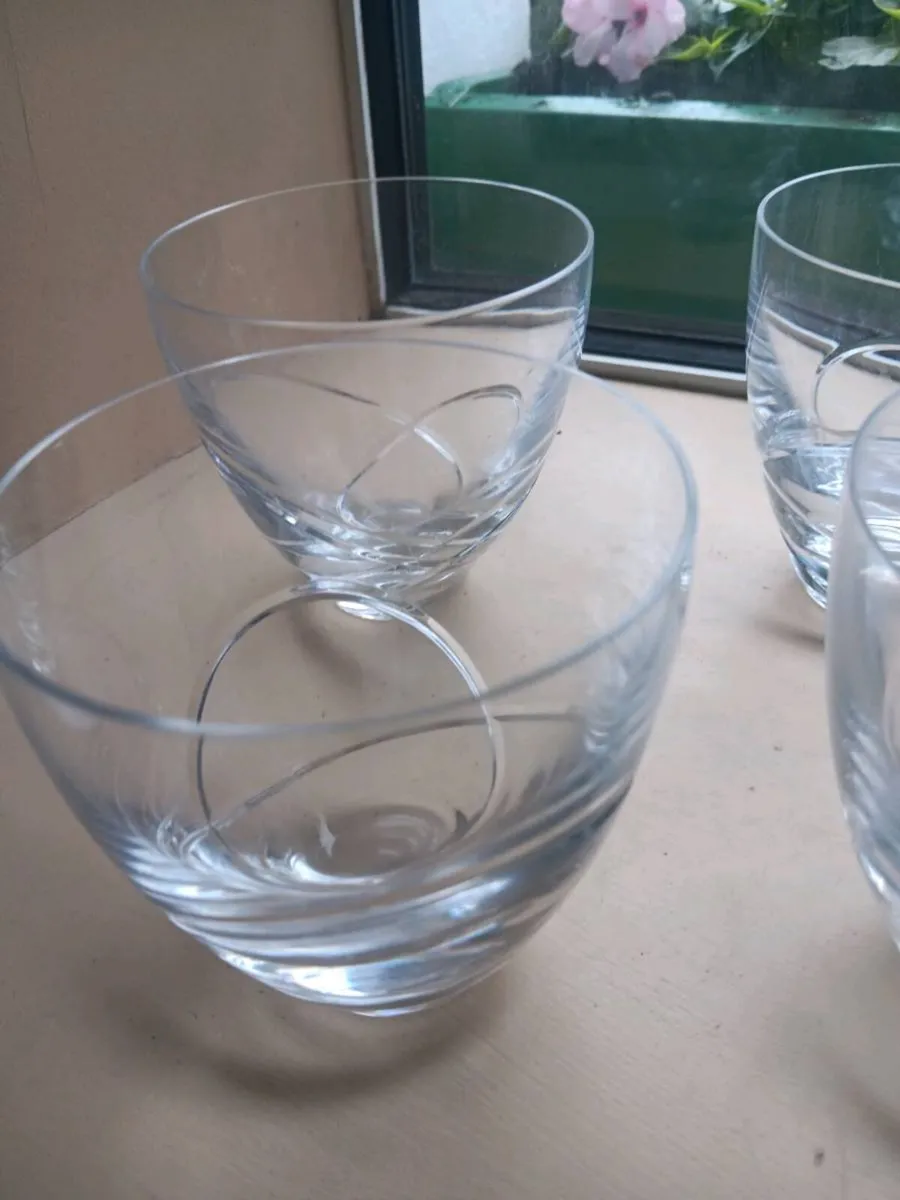 Louise Kennedy crystal - Image 2