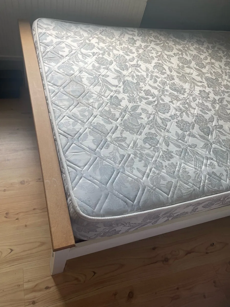 Double bed with mattress - Image 1