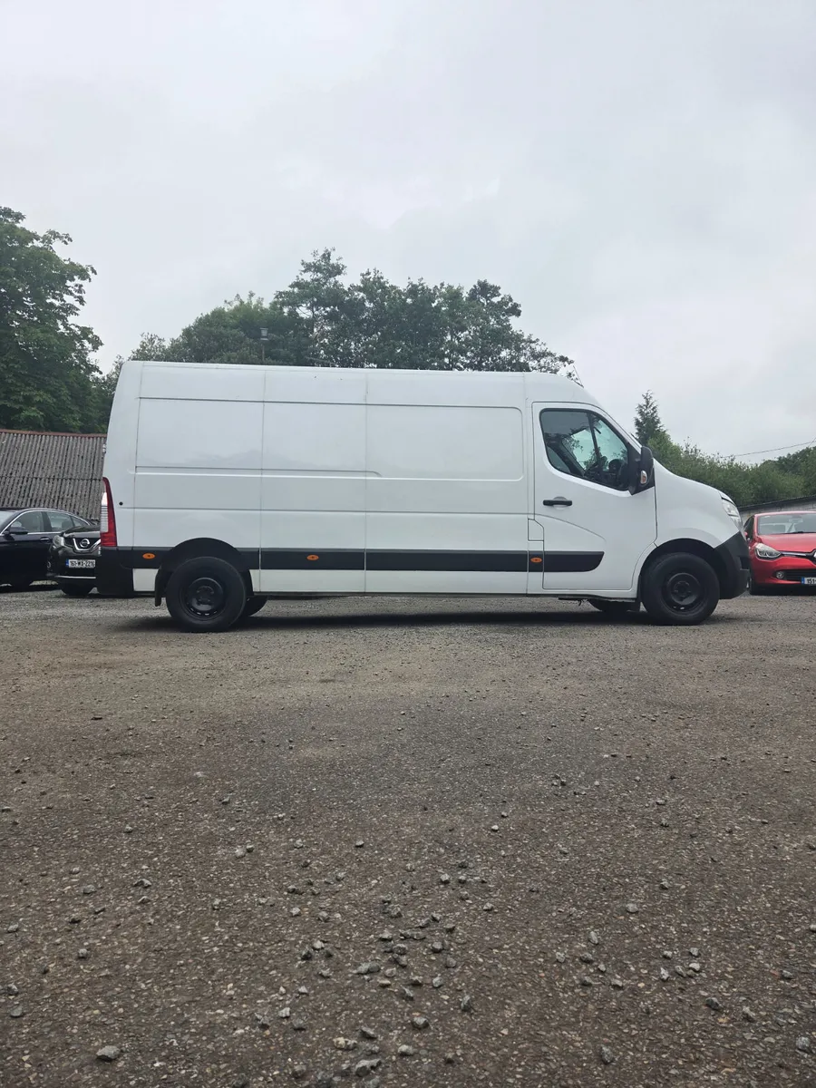 Lovely Nissan NV400 New Doe Warranty - Image 2