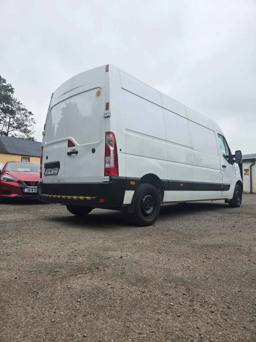 Lovely Nissan NV400 New Doe Warranty - Image 3