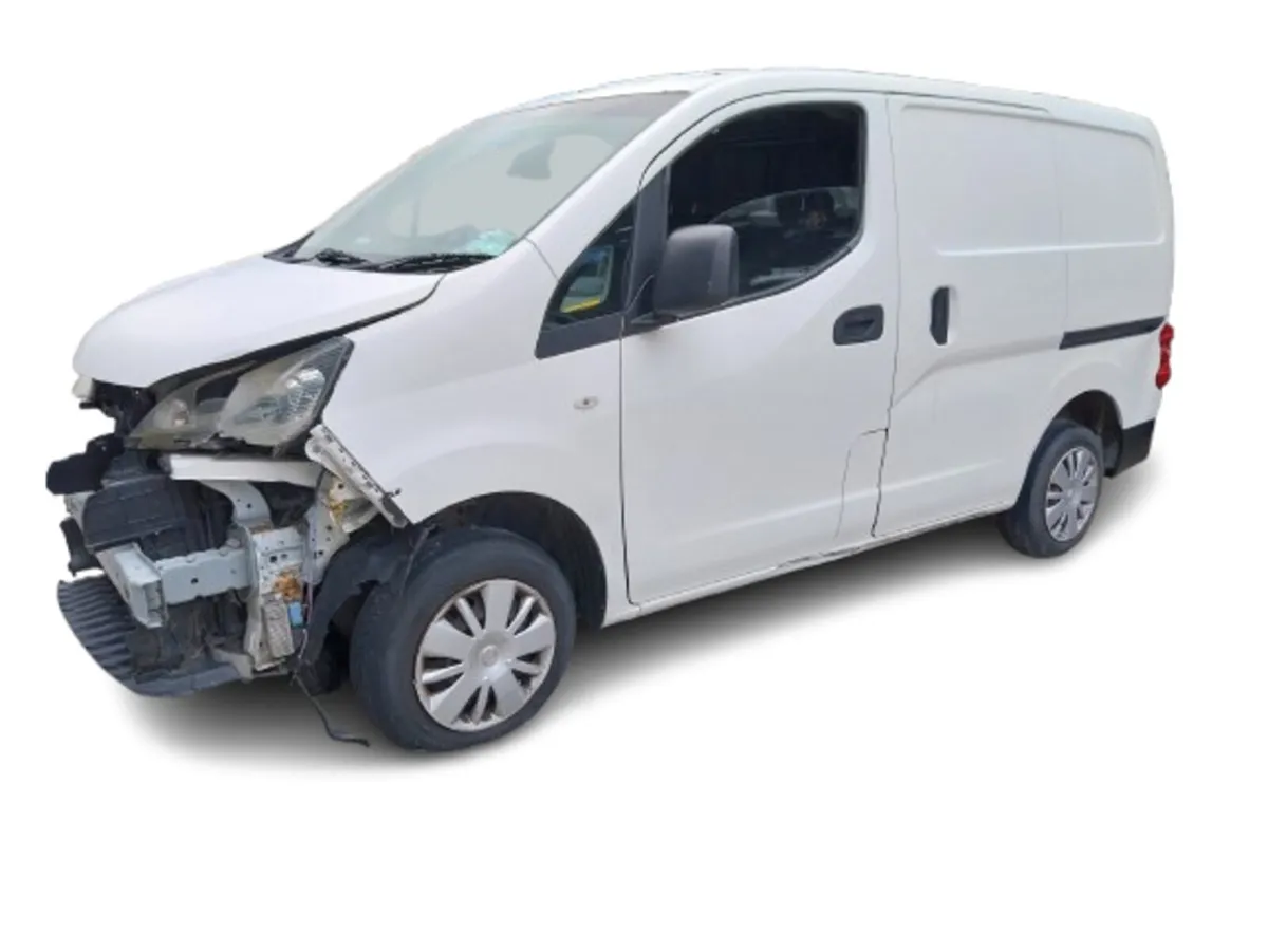 2013 NISSAN NV200 For Breaking/Dismantling - Image 3