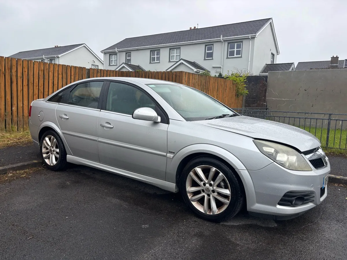 Vauxhall Vectra - Image 1