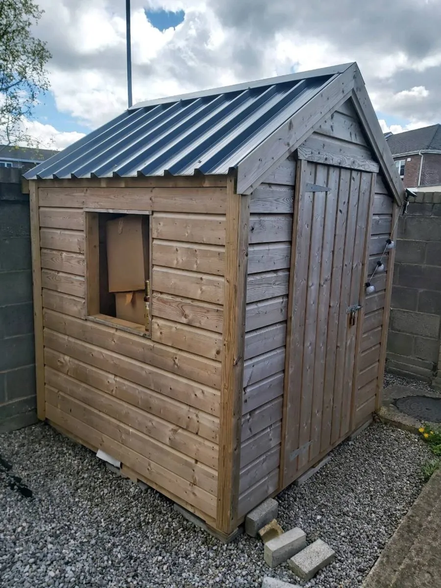 6x6 Garden Shed , 3 door wardrobe, IKEA TV stand - Image 2