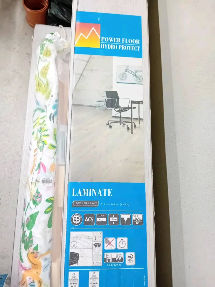 Laminate Flooring - Image 3