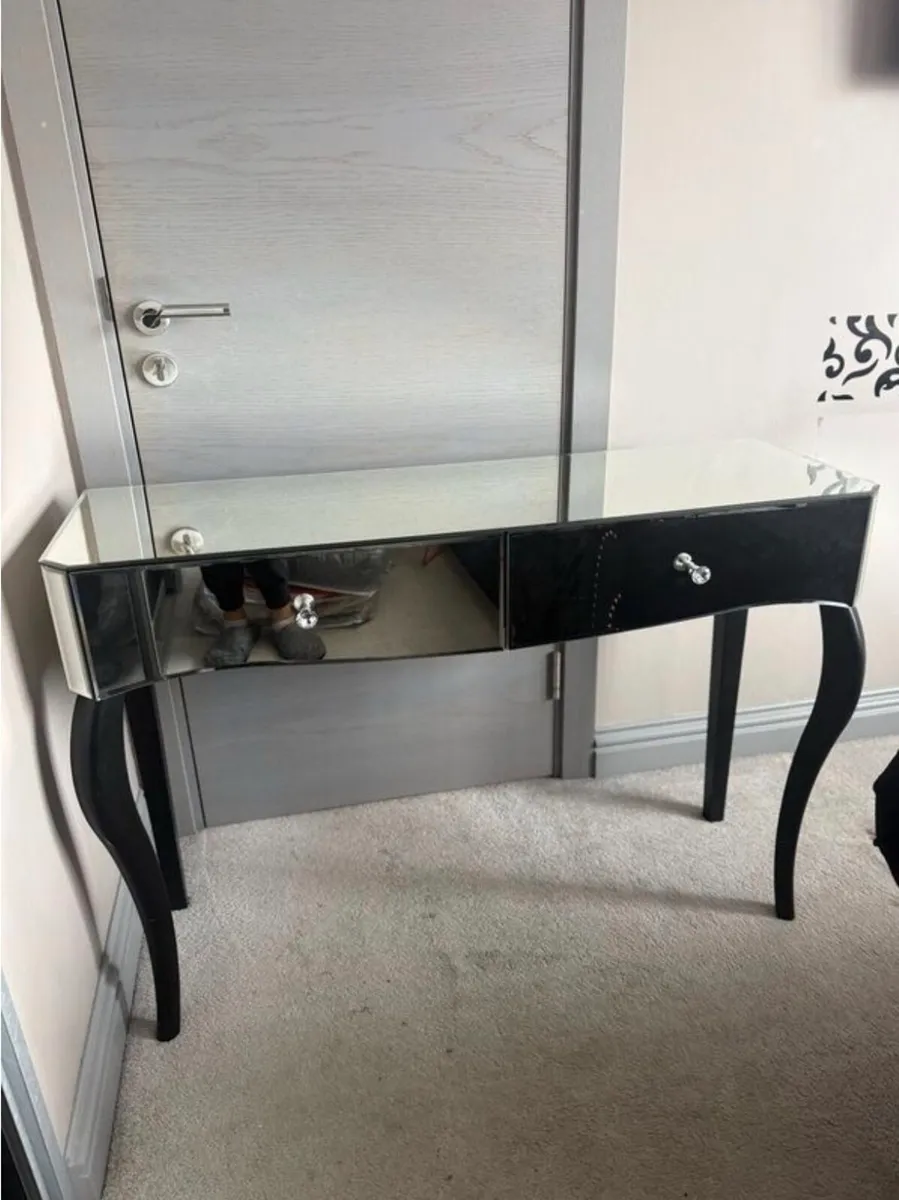 Console/dressing table - Image 1