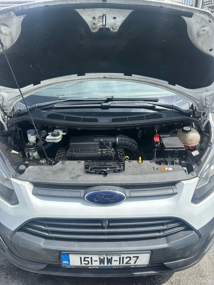 2015 transit custom  starts and drives - Image 3
