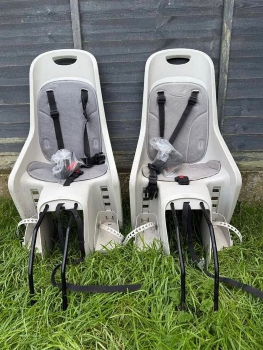 Bike seats - Image 1