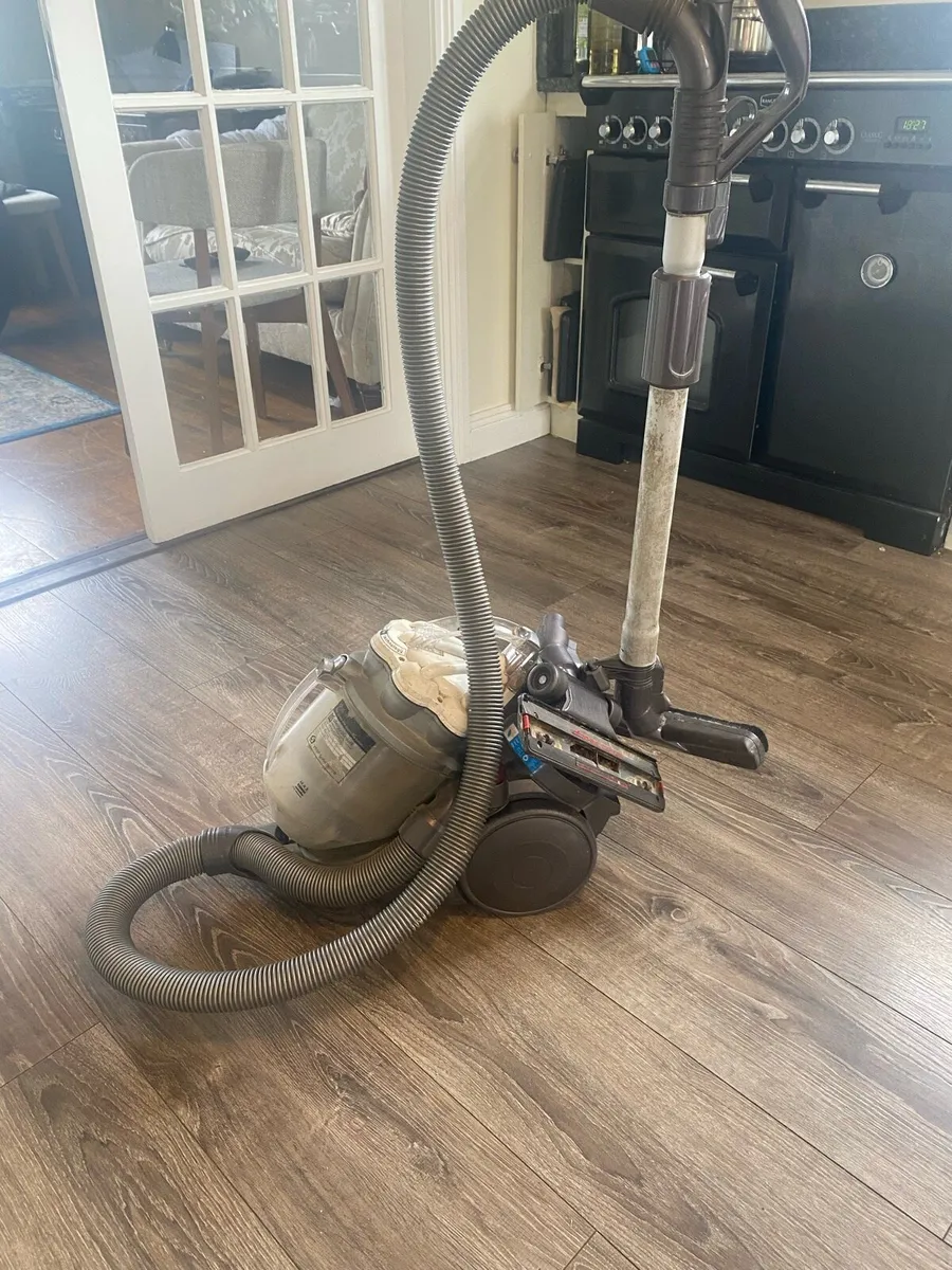 Dyson hoovers - Image 1