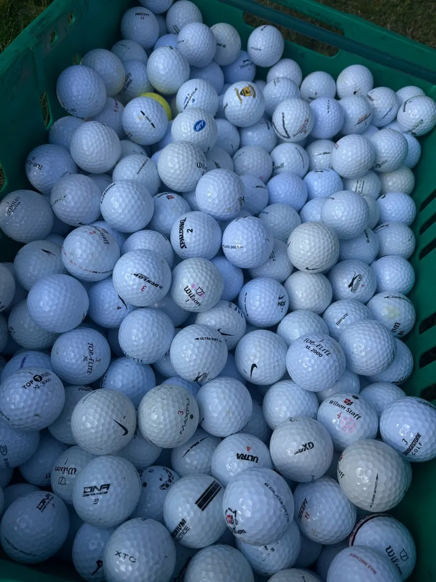 100 Value Brand Golf Balls - Image 1