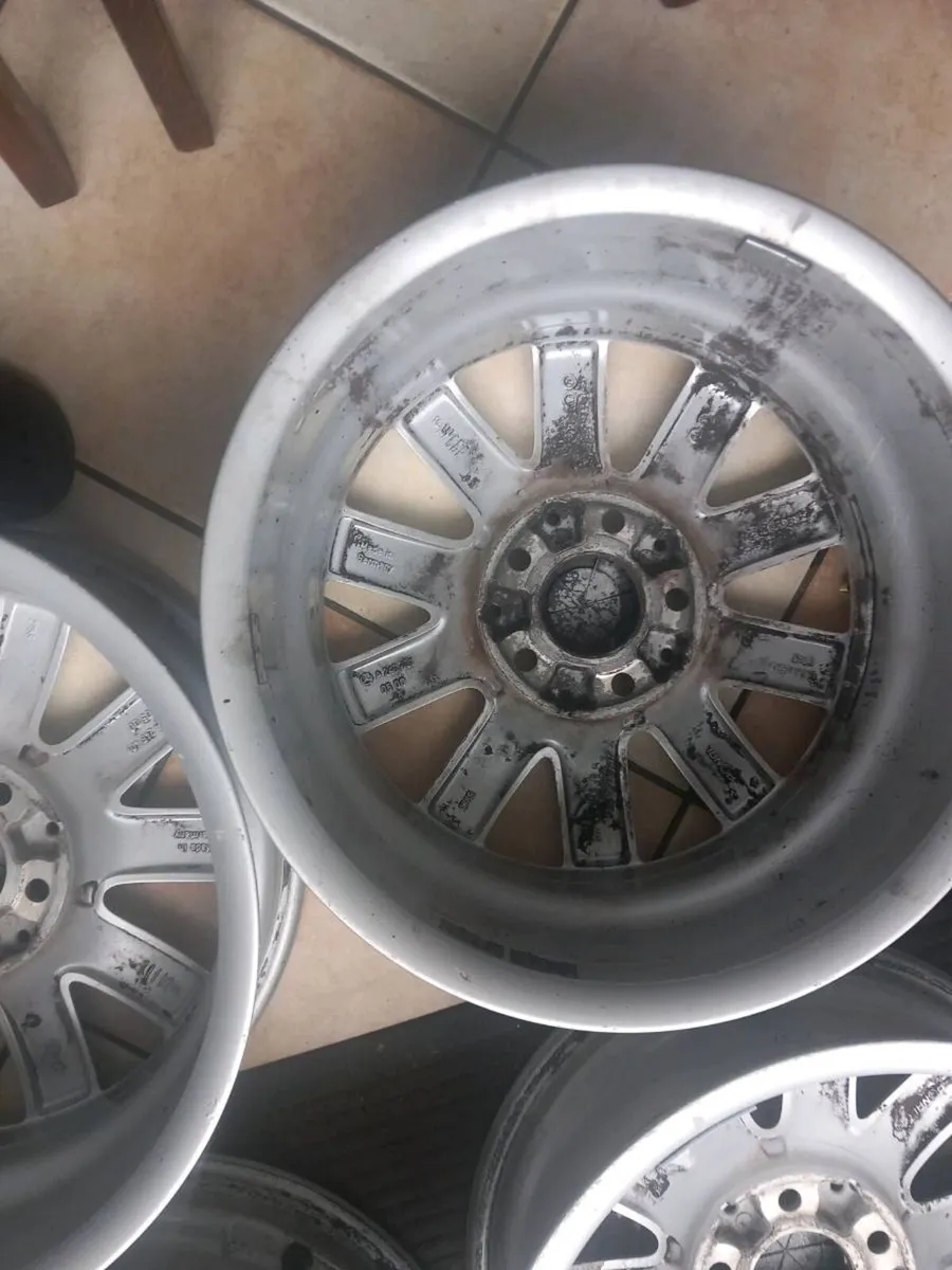Mercedes Alloys 16" - Image 2