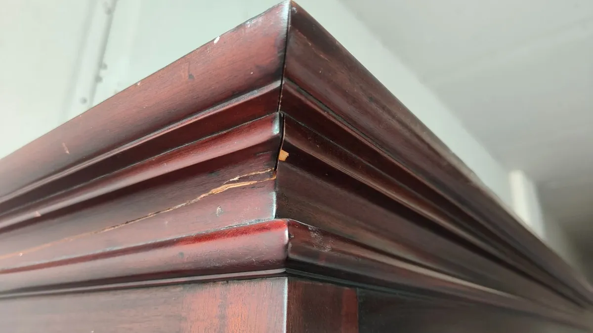 Solid Wood Mahogany Bookcase – Premium Quality - Image 4