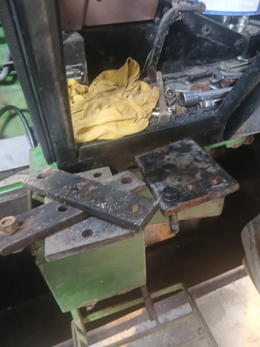 Loader and brackets  bolts and spacers - Image 3
