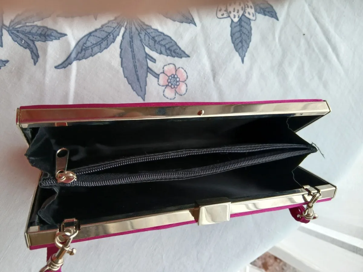 Handbags - Image 2
