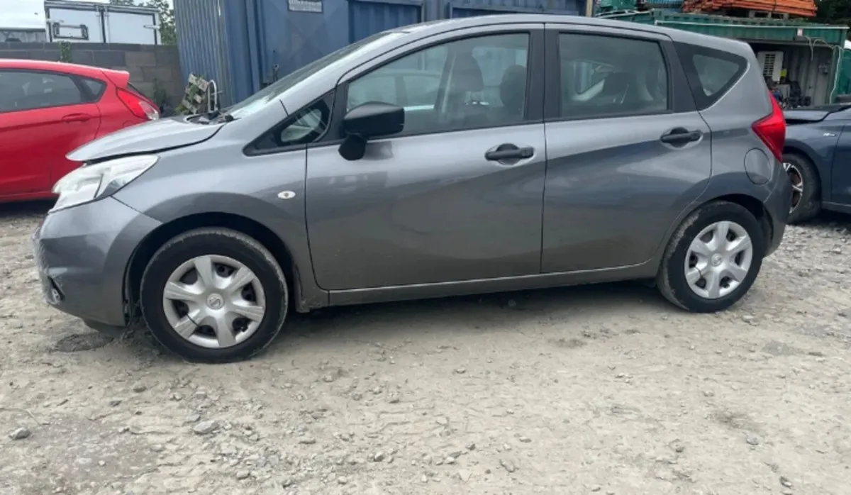 2015 Nissan Note 1.2 Petrol ONLY 32,000 Kms - Image 4