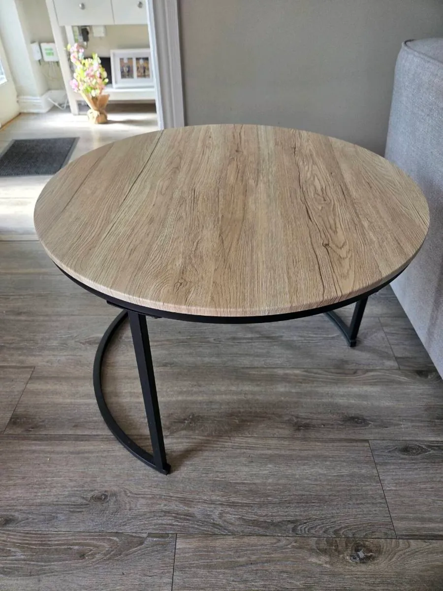 Nest of 2 x Coffee tables - Image 3