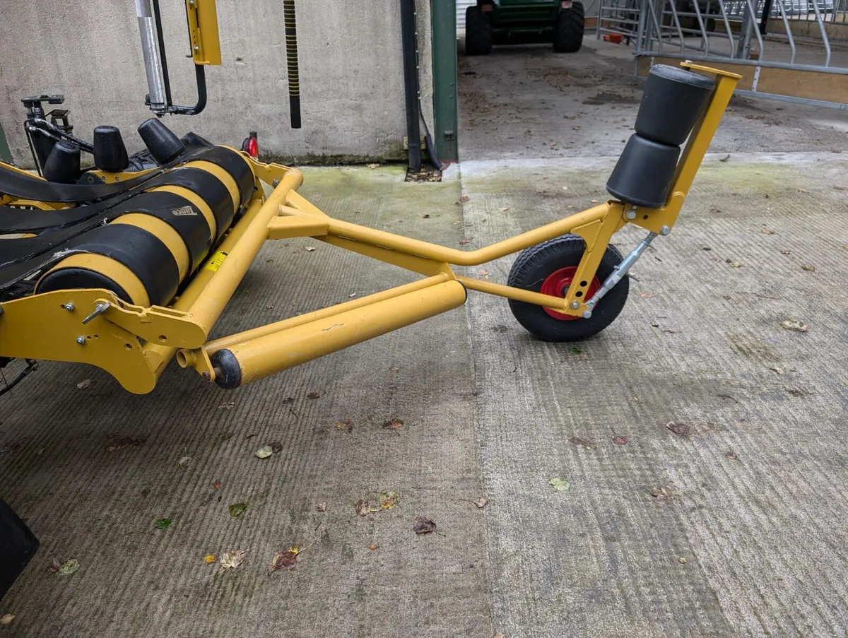 Tanco bale tipper - Image 4
