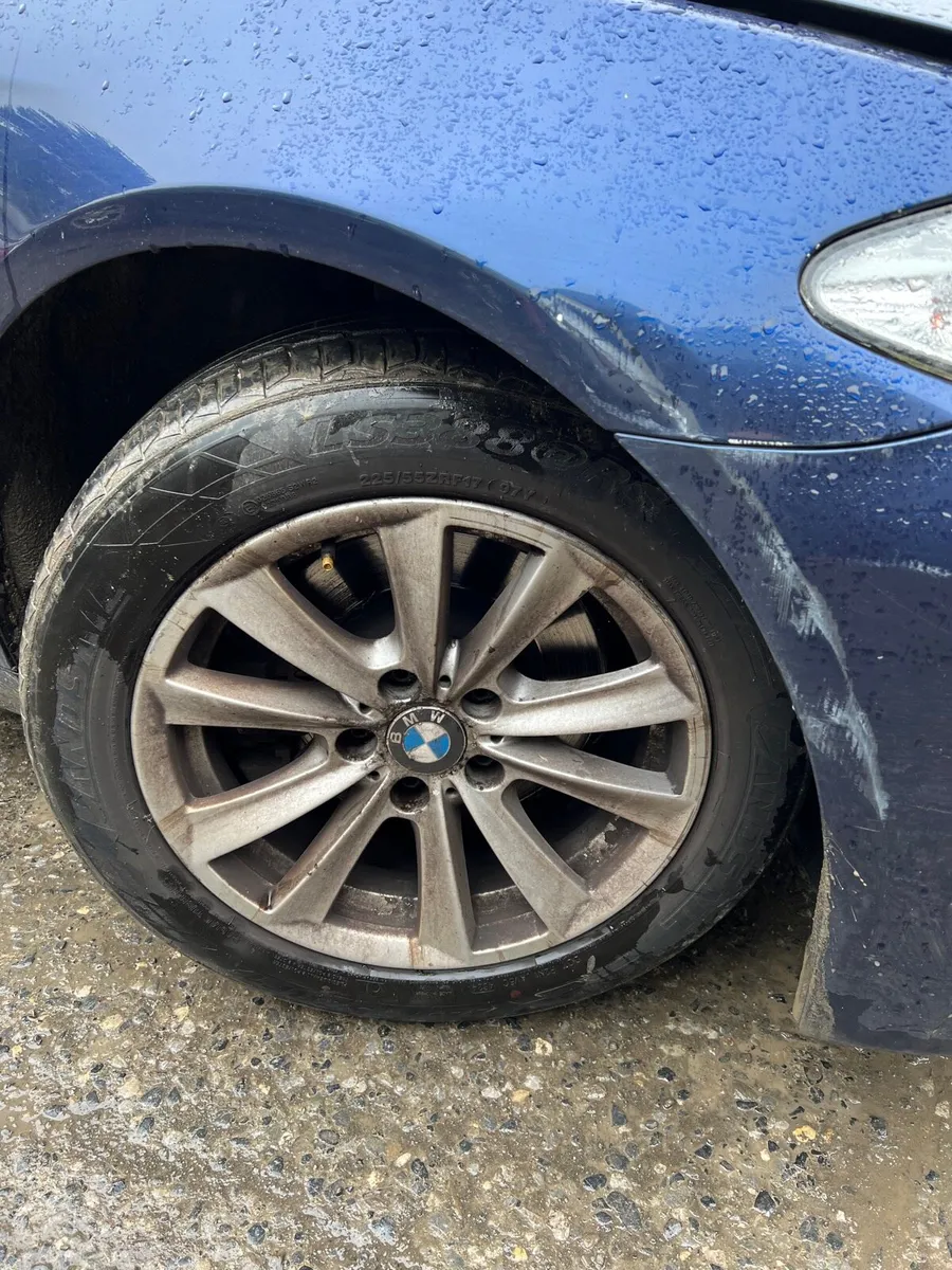 Breaking bmw 520d f10 2012 a76/5 n47d20c - Image 3